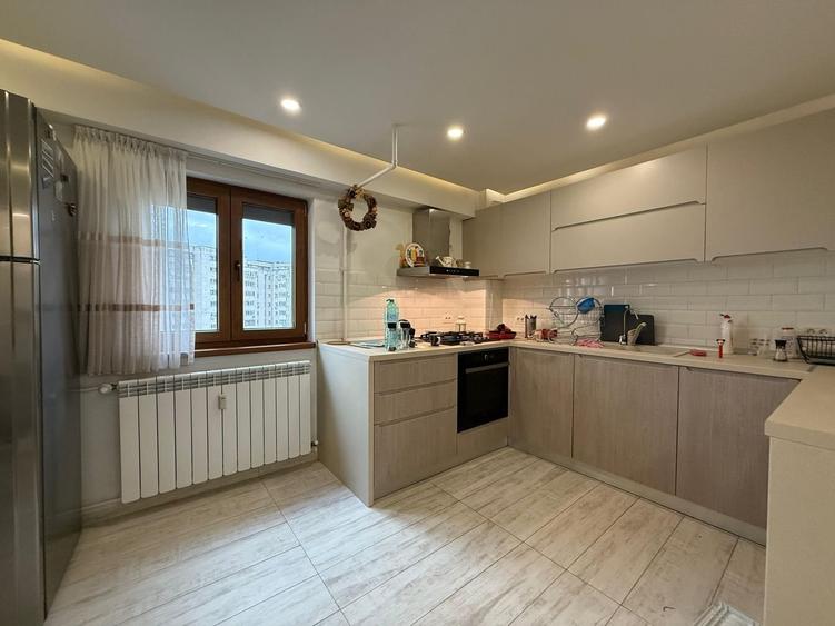 DE VANZARE | 3 CAMERE DECOMANDAT |CALEA  CĂLĂRAȘILOR | METROU 5 MINUTE MUNCII - 1