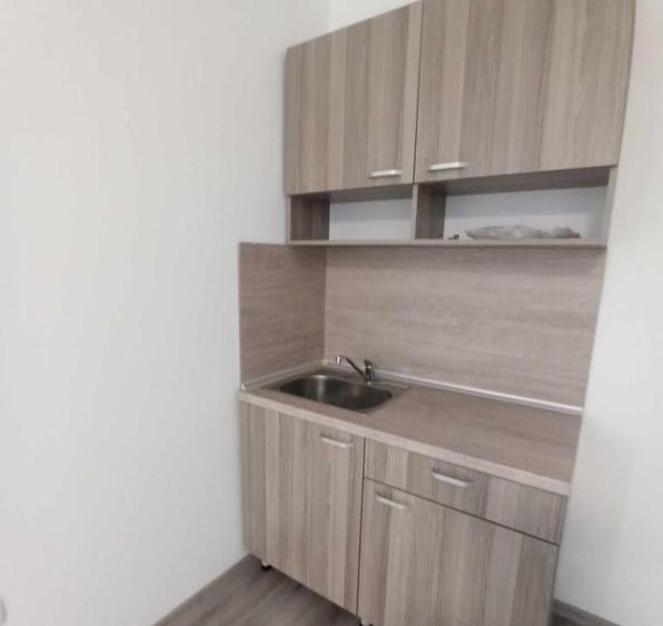 Gheorghe Lazar apartament de vanzare o camera - 1