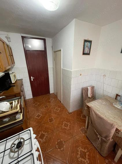 Apartament 2 camere central , decomandat . Alexandria - 3
