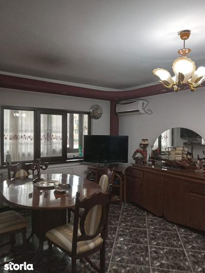 Apartament 4 cam B-dul Poitiers,et 1 - 10