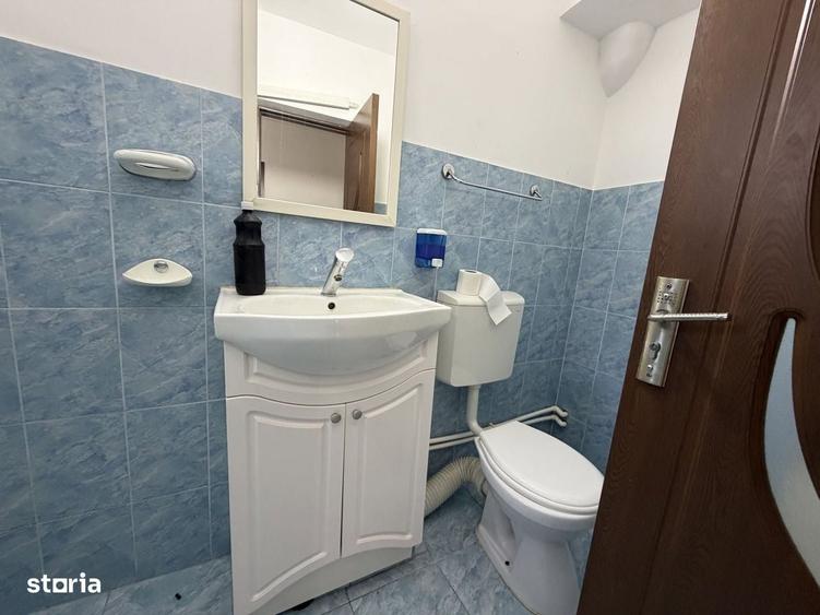 Apartament cu 3 camere decomandat în Obor