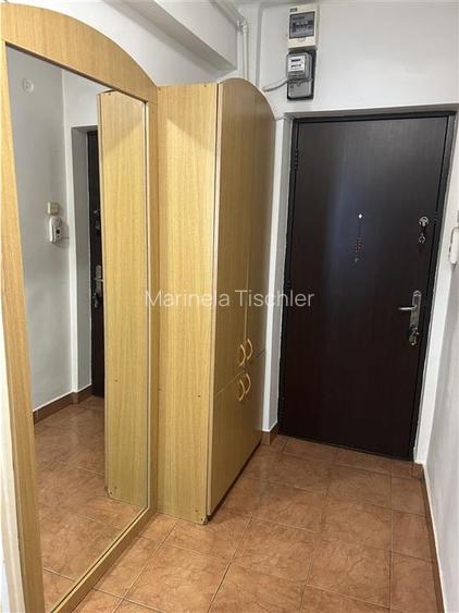 Vand ap.3camere,ultracentral,64mp,et.interm,centrala termica,2 balcoane,locatie