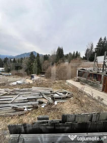 Teren în Colibița