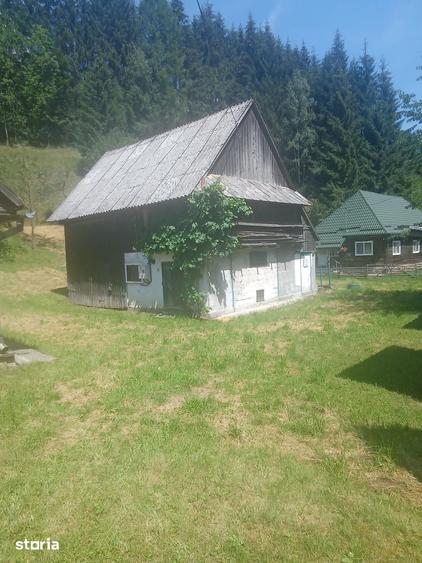 Casă cu 2 camere cu Teren 2100 Mp în Mărgău