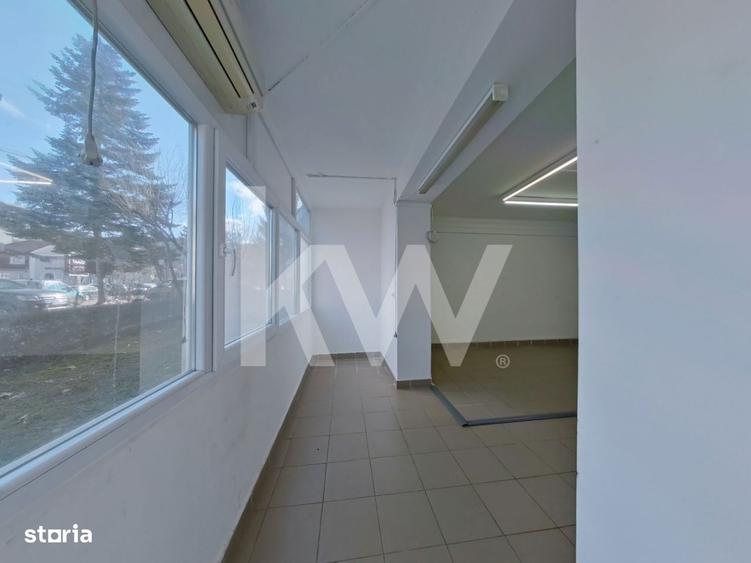 Spațiu comercial, de 30 mp, în Centrul Civic