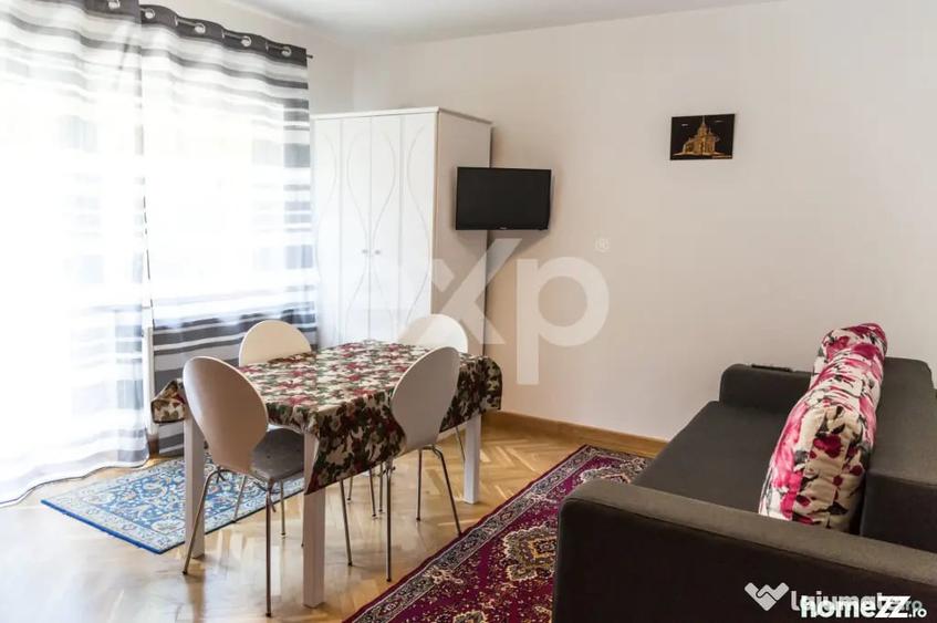 Apartament cu 2 camere decomandat în Central