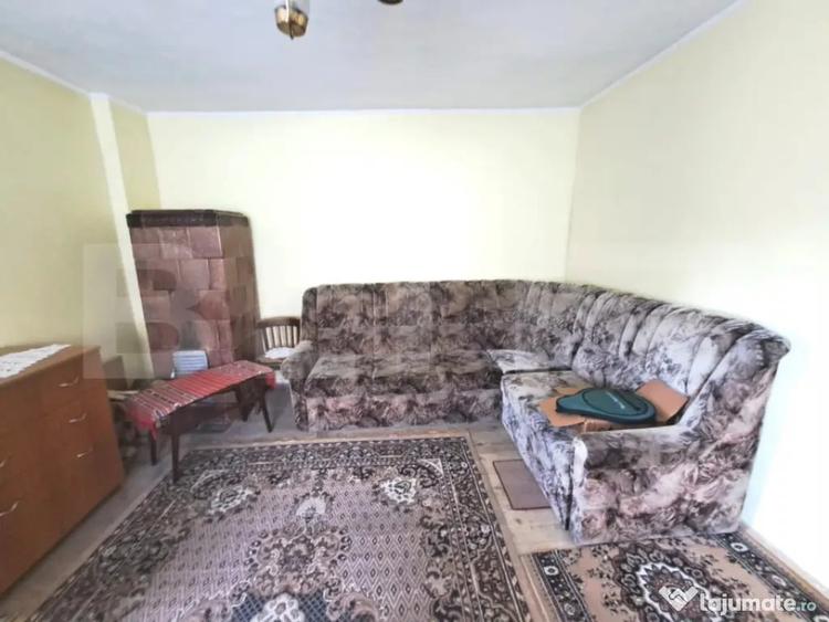 Casă cu 2 camere cu Teren 240 Mp în Cernatu