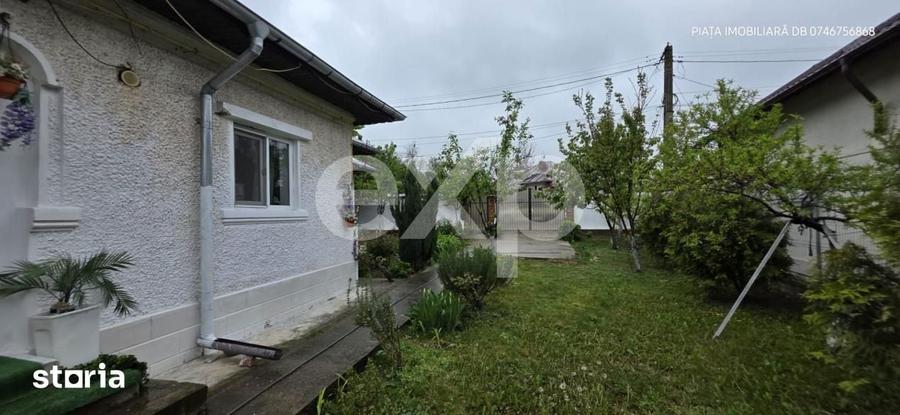 Casă cu 4 camere cu Teren 1145 Mp în