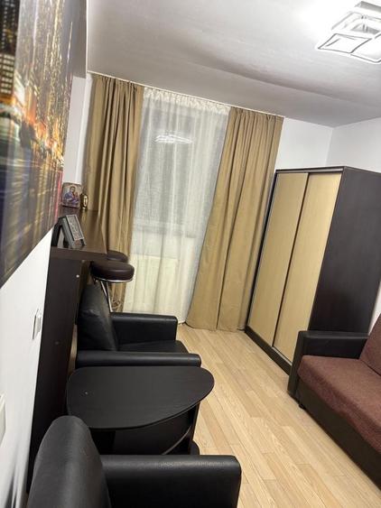 Apartament cu 2 camere semidecomandat în Exterior Vest