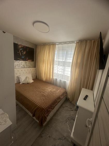 Apartament cu 2 camere decomandat în Micro 19