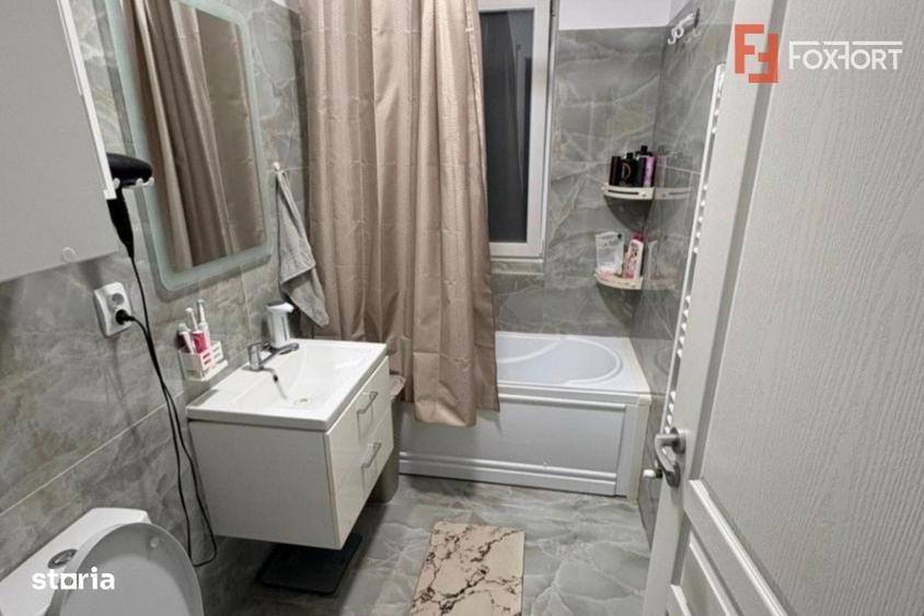 Apartament cu 2 camere decomandat în Girocului
