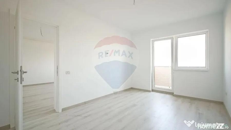 Apartament cu 2 camere semidecomandat în Sânpetru