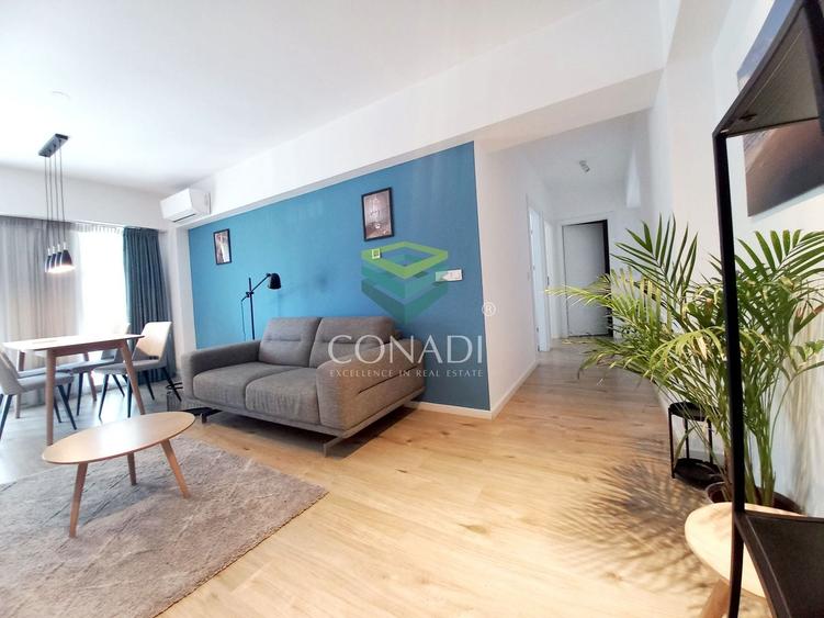 Apartament cu 3 camere semidecomandat în Aviației