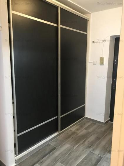 Garsonieră decomandată, mobilată în Tei