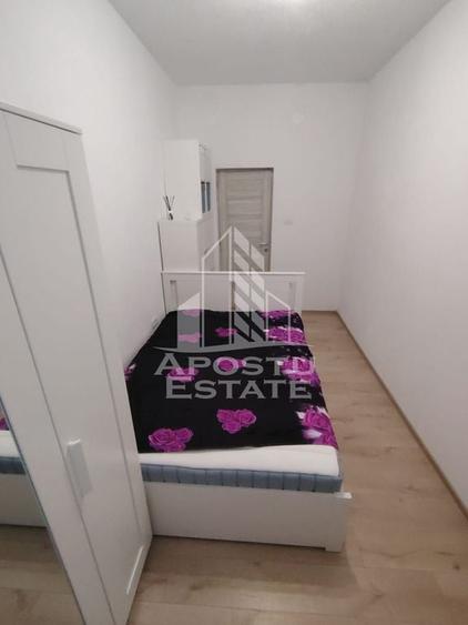 Apartament cu 2 camere semidecomandat în Șagului