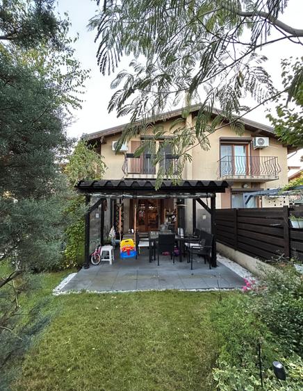 Duplex cu 4 camere cu Canalizare în Balotești