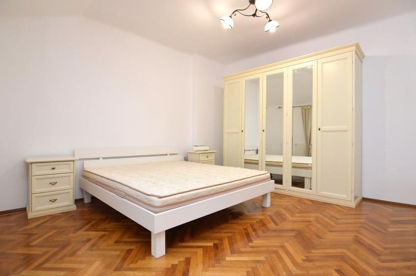 INCHIRIERE APARTAMENT 3 CAMERE CALEA CALARASILOR - HALA TRAIAN - 17