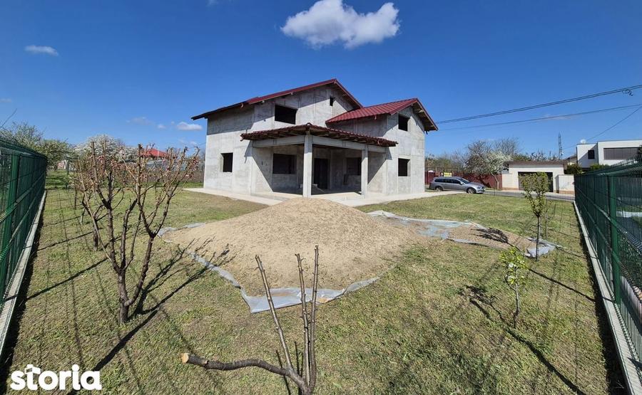 Casa Comuna Vanatori - 13