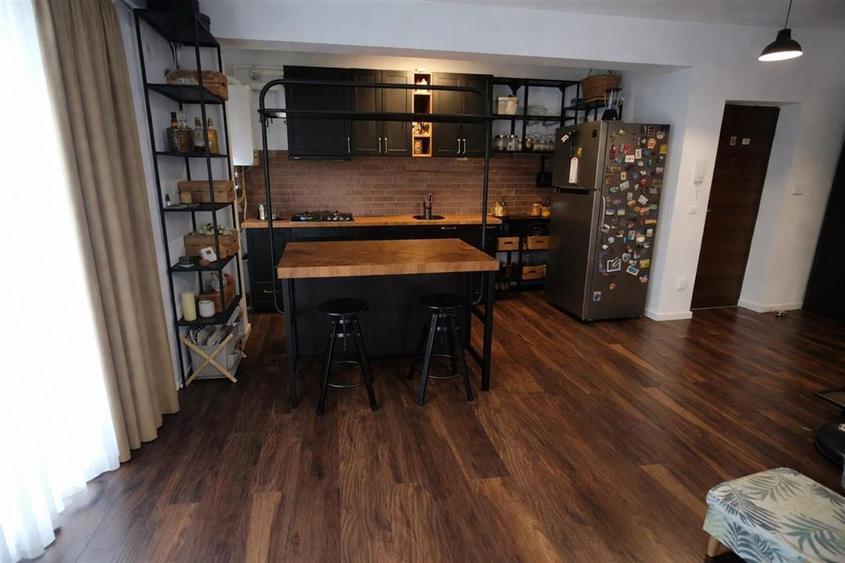 Penthouse 3 camere 55mp teresa parcare zona Turnisor - 8