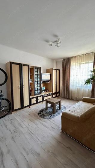 Apartament cu 2 camera semicentral - 1