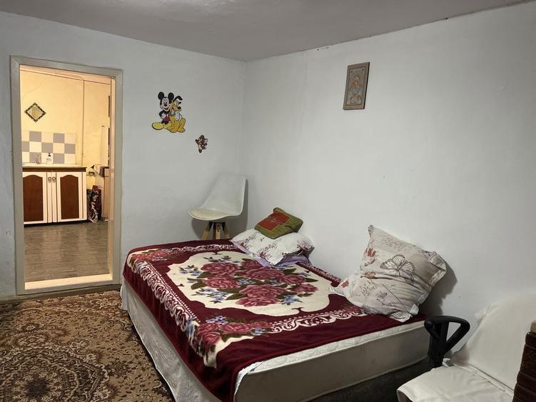 Inchiriez casa 3 camere zona centrala un minunt de PENNY - 1