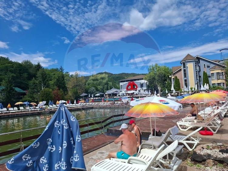 Oferta - vanzare pensiune 10 camere si casa de vacanta, Slanic Prahova - 58