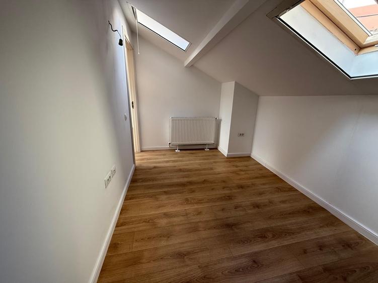 Unirii - Palatul Parlamentului - Manastirea Antim- - 27