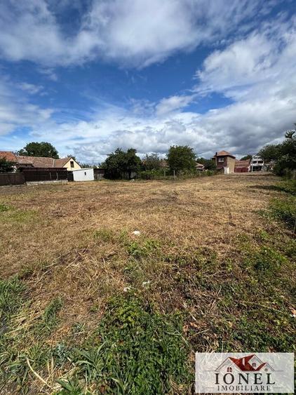 Teren 1847 mp de vanzare in Alba Iulia, Centru - 2