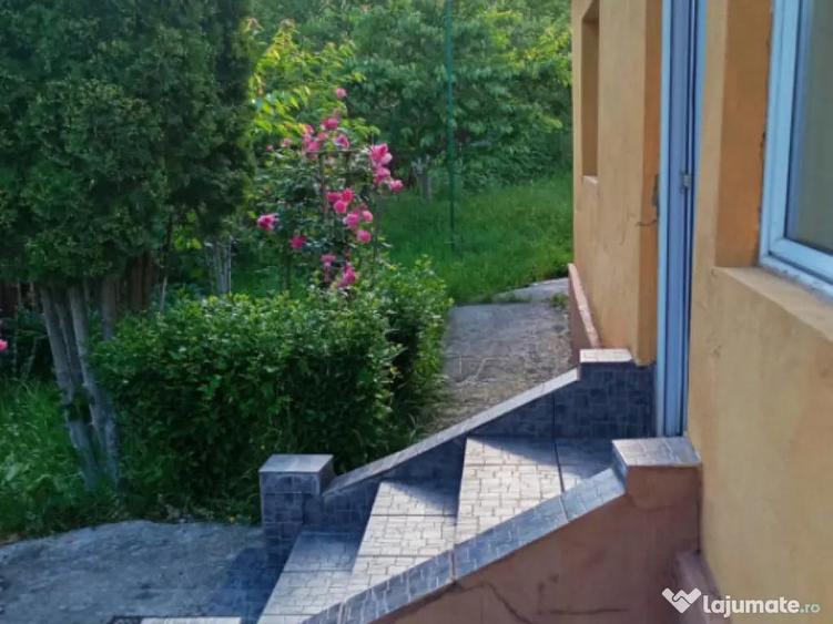 Casa de vanzare cu teren 3100 mp in Breaza de Jos, Prahova - 4