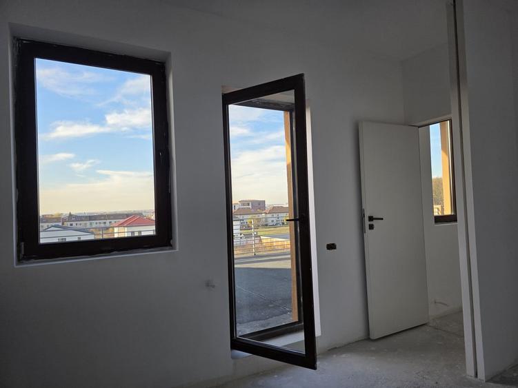 Reducere pret!!! Penthouse 281 mp cu view spectaculos in Pipera - 17