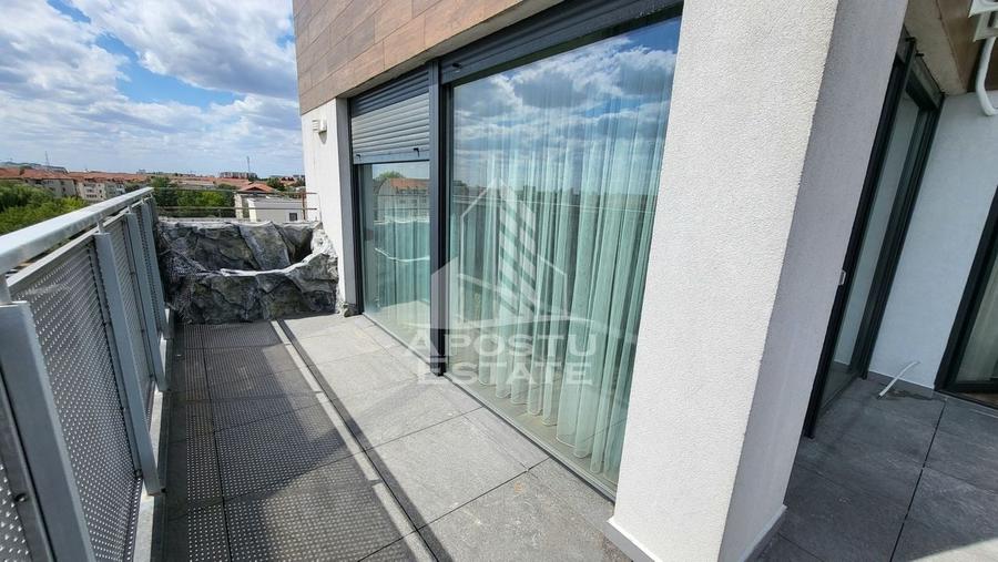 Penthouse de lux,cu 3 camere,terasa 70 mp,nou,Calea Lipovei - 9