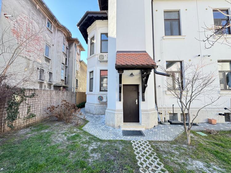 De inchiriat vilă interbelică restaurată - 354 mp utili - D+ P + 1+M  - Capitale - 1