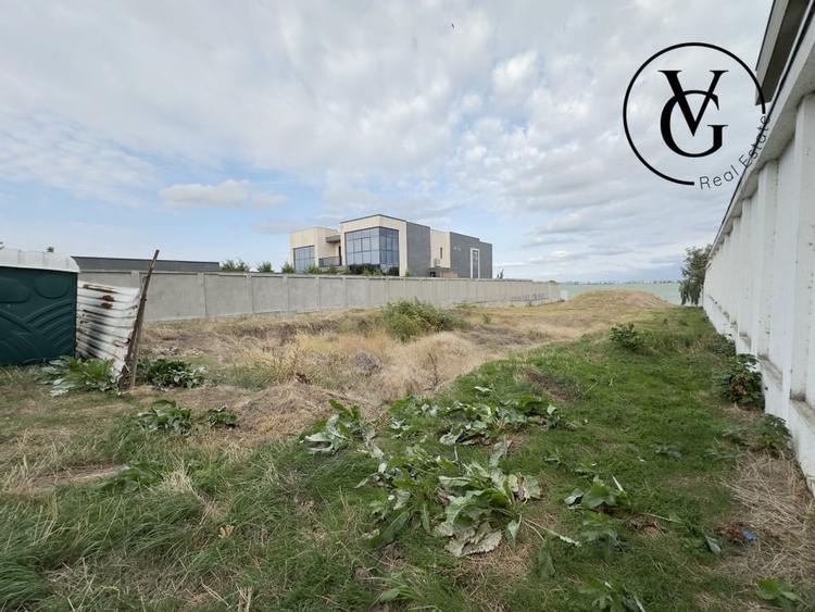 Teren constructii frontal  la lac -1784 mp -Ovidiu - 4