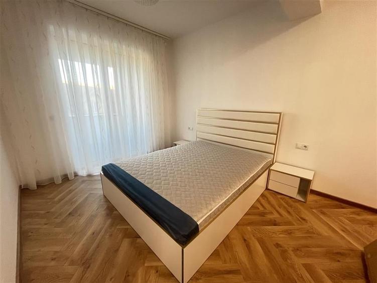 Apartament NOU 3 camere 2 bai terasa si parcare zona Centrala - 8