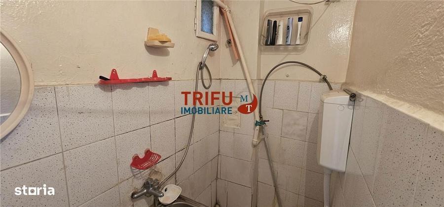 Casa de vanzare in Centru pretabila pentru demolare - 7