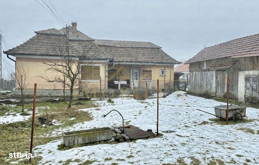 Casa individuala, teren 650 mp, zona Luna, jud Cluj - 1