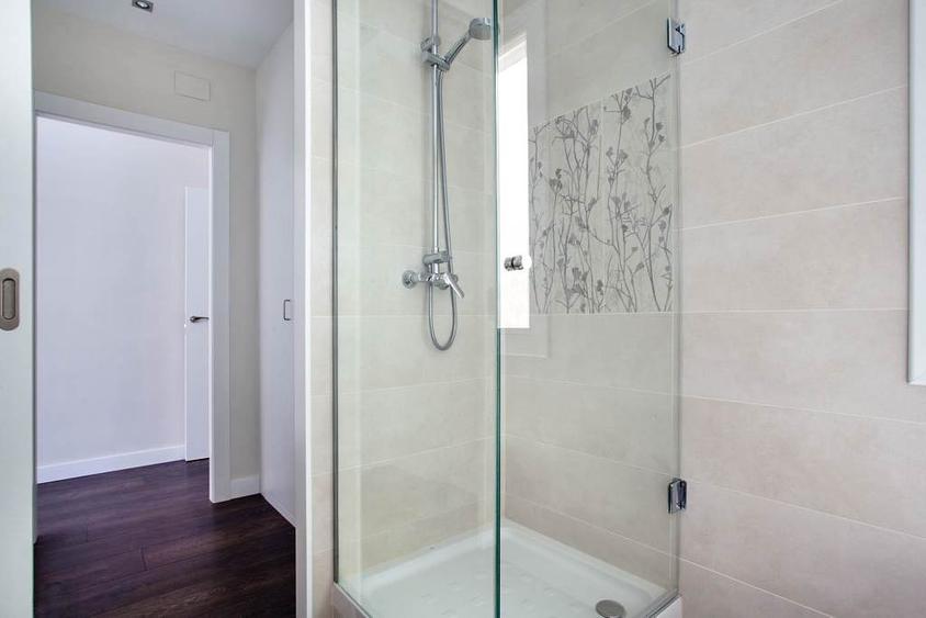 Ap 2 cam si 2 bai 77 mp in Bloc Nou cu Parcare Privata - zona Campus Tomis Nord - 16