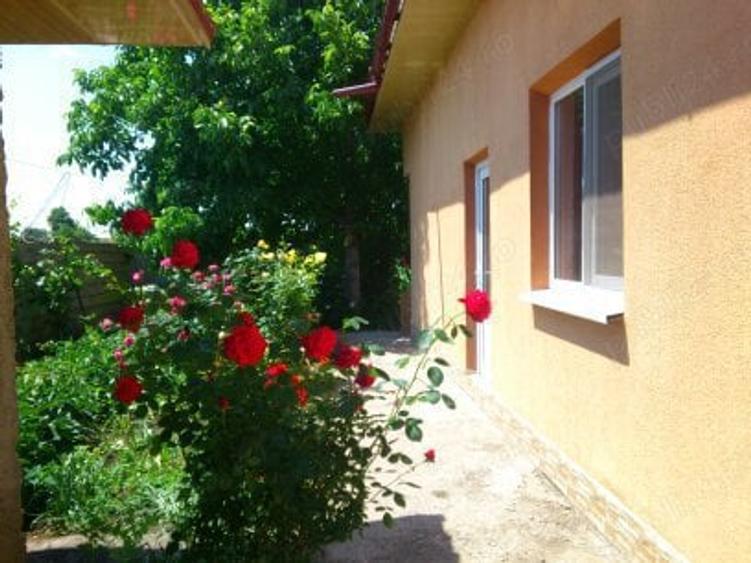 Casa cu teren de vinzare - 5