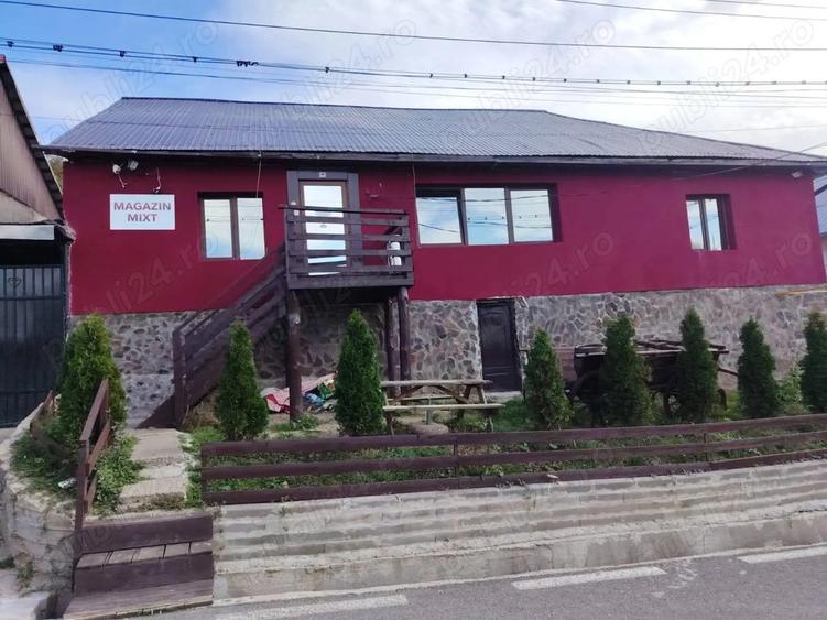 Vand casa urgent 5 min de centru Pret100.000 - 1