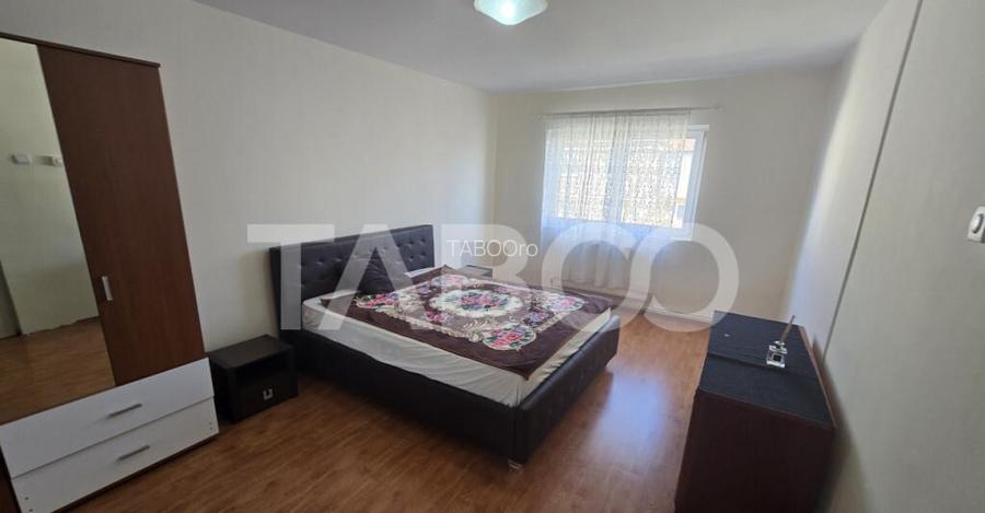Apartament de inchiriat in Strand cu 2 camere mobilate utila
