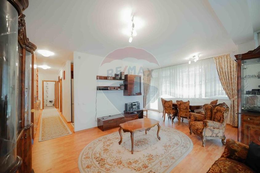 Apartament de Vânzare cu 3 Camere, Terasă de 32mp - 19