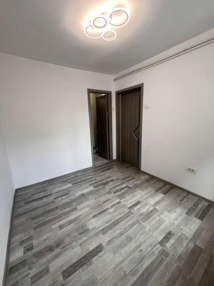 Vand Apartament Constanta Zona City PROPRIETAR - 5