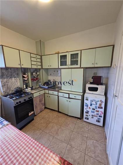 Apartament 4 Camere Micro 16 Et II - 8