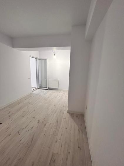 2 camere ,complex Central Address,bloc nou, centrală proprie,loc de parcare - 4