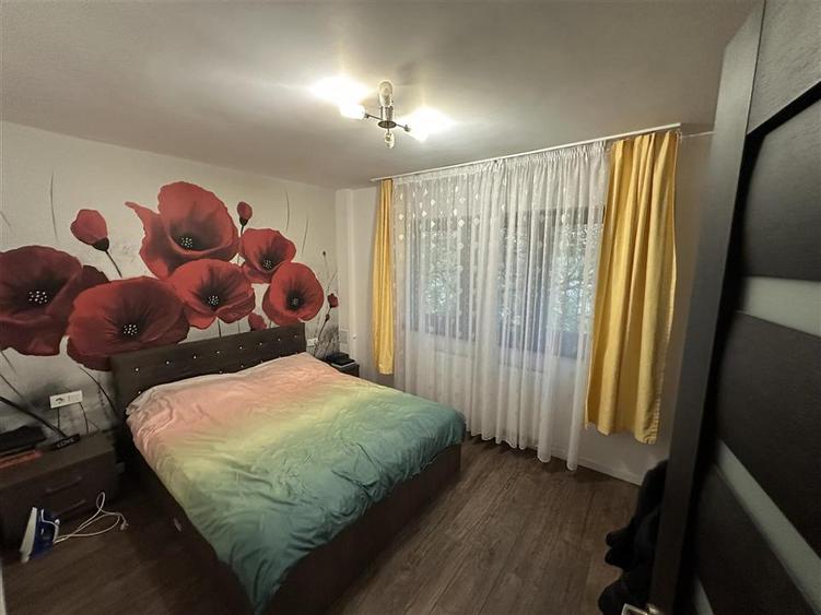 Apartament 3 camere semidecomandat, rogerius - 6