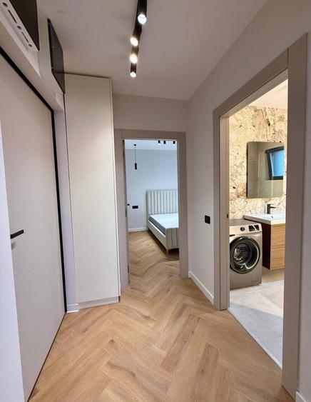 Apartament 2 camere Lux+Loc de parcare in Bloc Nou zona Damaroaia - 5