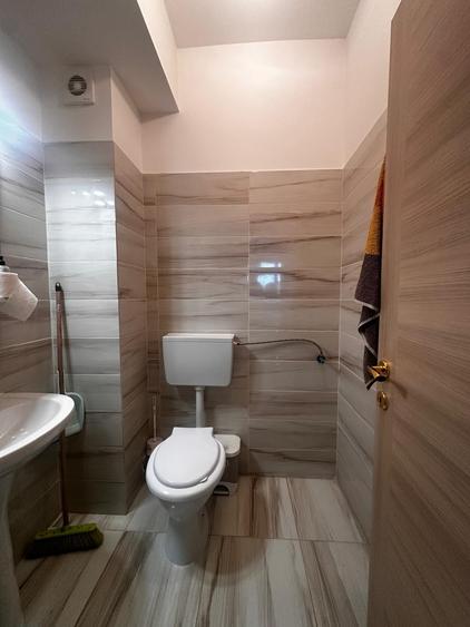 SECTOR 4- APARTAMENT 3 CAMERE 2 BAI - Etaj 1 - 16