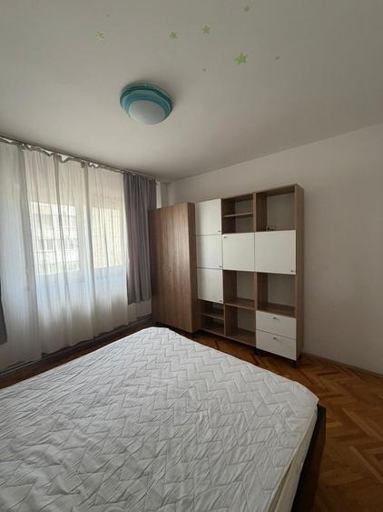 Un apartament spatios, decomandat langa Parcul Copiilor - 9