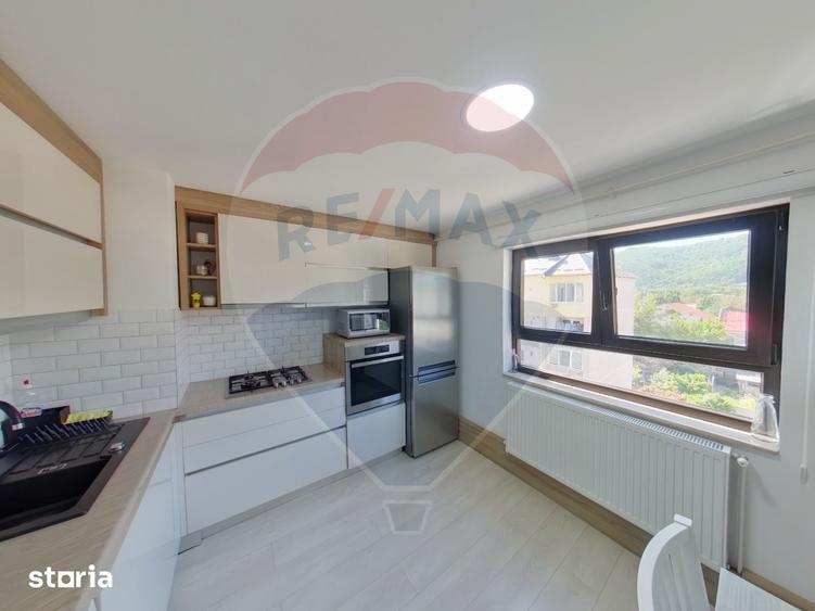 Apartament cu 2 camere, mobilat în Central