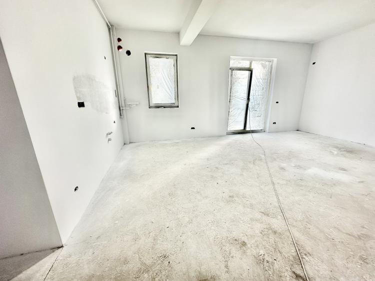 Apartament cu 2 camere - 52 mp - loc de parcare inclus - Giroc - 1